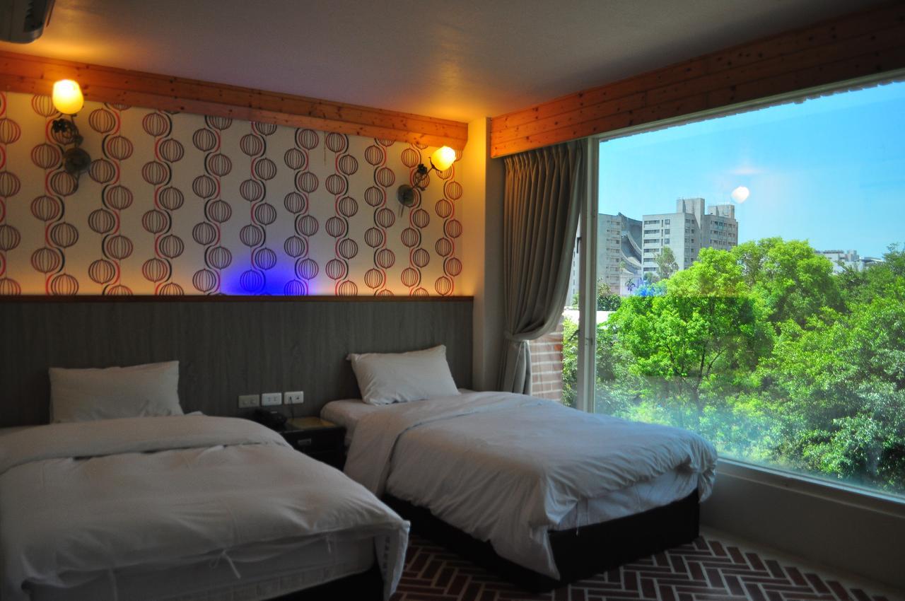 Fly House Backpacker Guesthouse Hualien Exterior foto